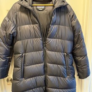 Patagonia Navy Quilted Down Parka